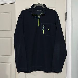 Men’s Southern Marsh navy pullover size L with flaw